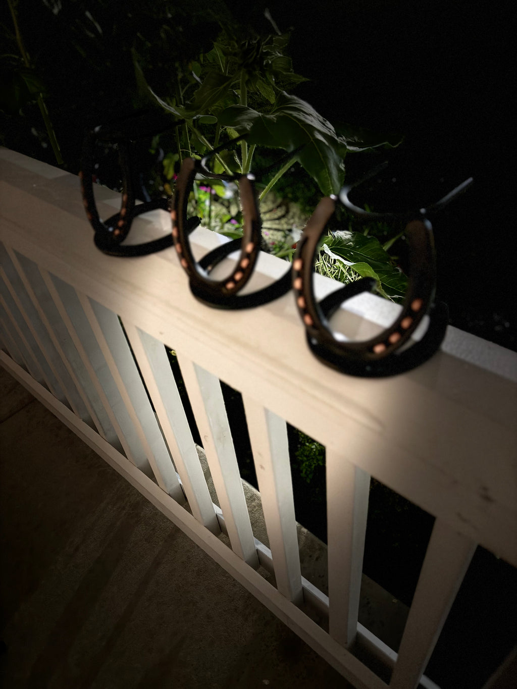 Handcrafted Horseshoe Mason Jar Vase – Rustic Western Decor