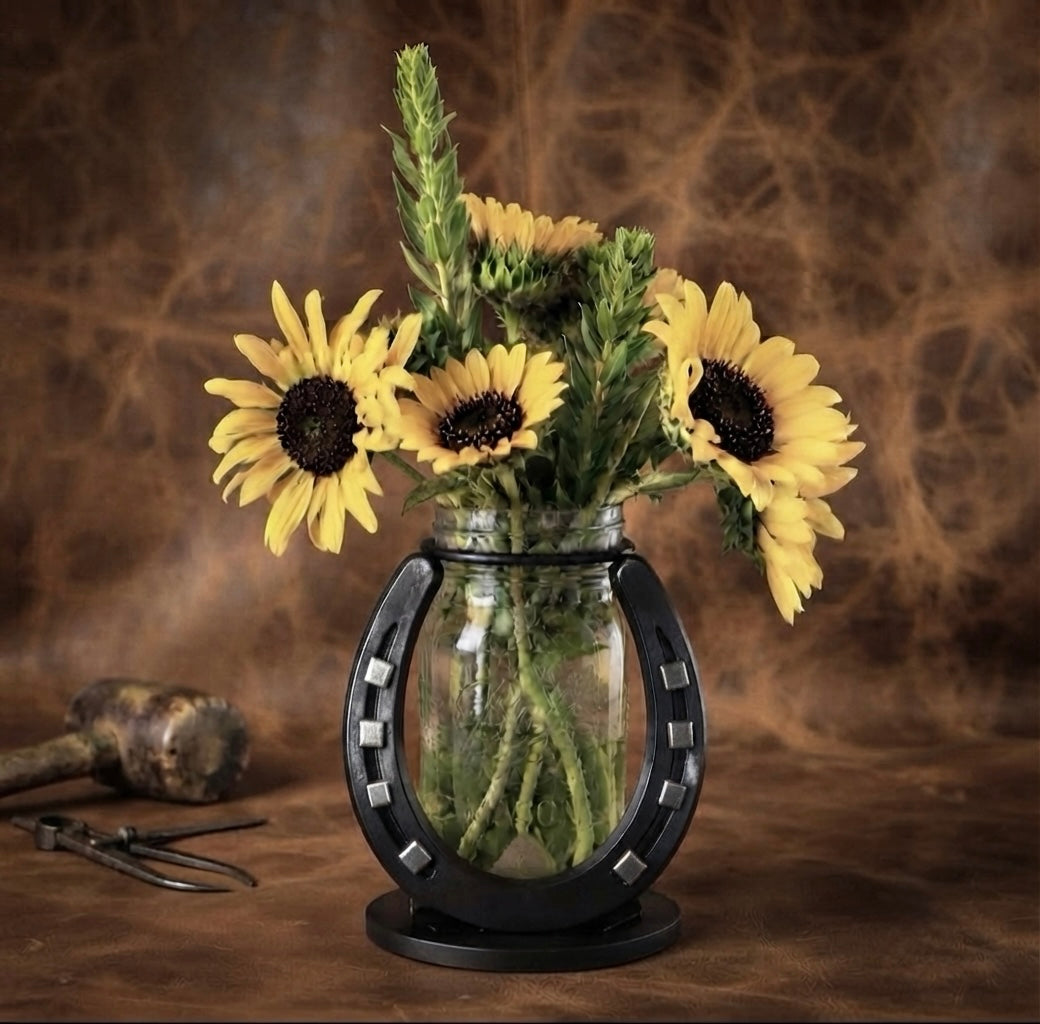 Handcrafted Horseshoe Mason Jar Vase – Rustic Western Decor